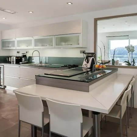 Superbe Avec Piscine Privative Appartement *